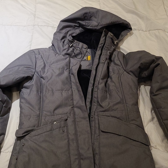 LOLE Winter Jacket - Picture 2 of 4